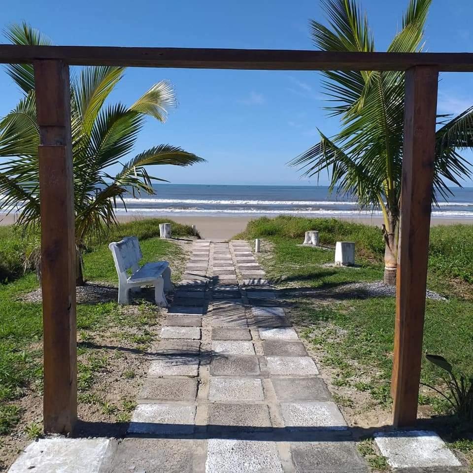 Casa 50 Metros Da Praia Matinhos Esterno foto